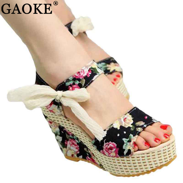 Floral High-Heeled Shoes